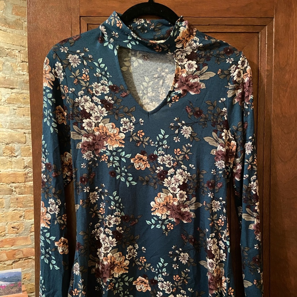 Long sleeve high neck